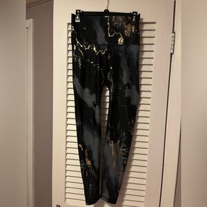 Old Navy Black and Gold Active Leggings